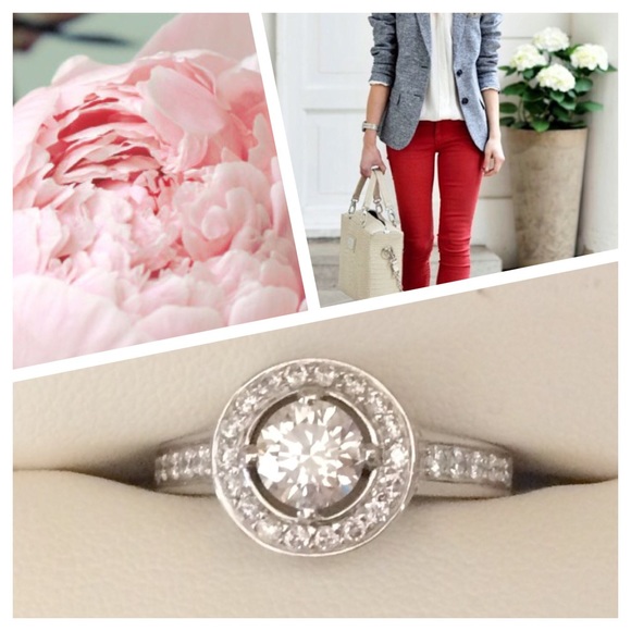 Diamond & Platinum Lady’s Ring Round Halo SZ 5.75